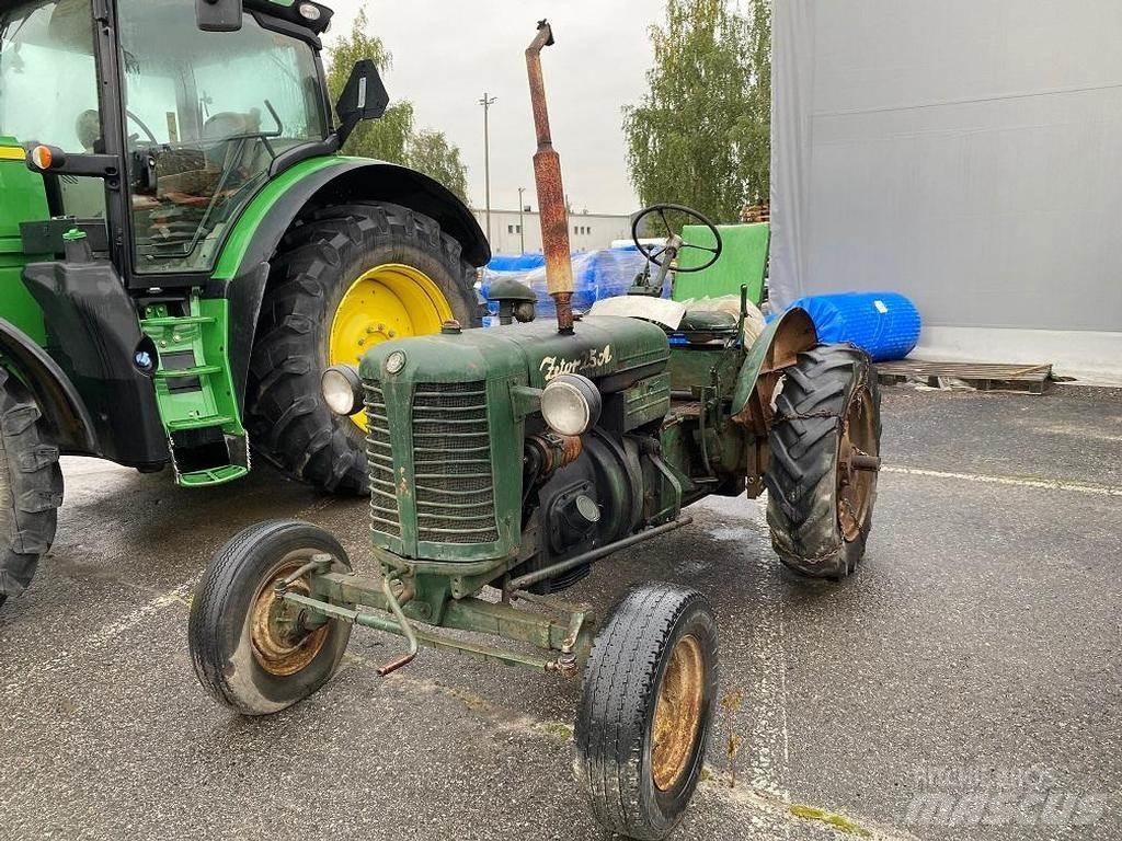Zetor A25 Traktorit