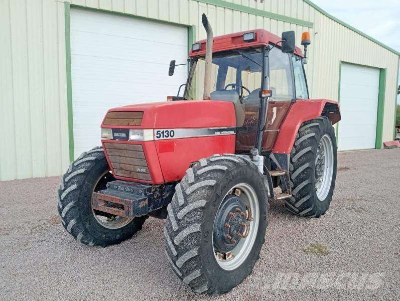 CASE IH 5130 Traktorit