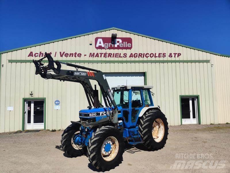 Ford 8210 Traktorit