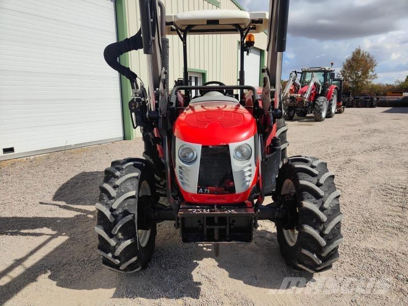 Valtra A73 Traktorit
