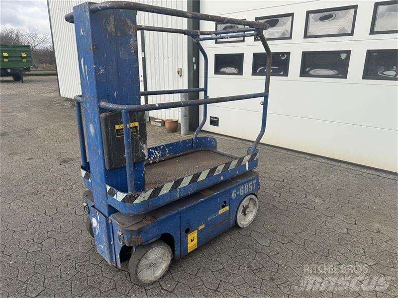 UpRight TM 12 Muut henkilönosturit