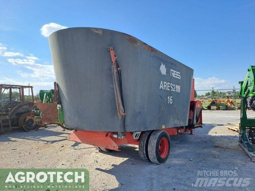 Ares 16 κυβικά Traktorit