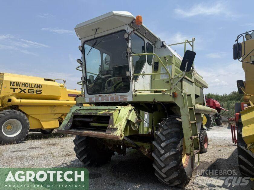 CLAAS Dominator 96 Traktorit