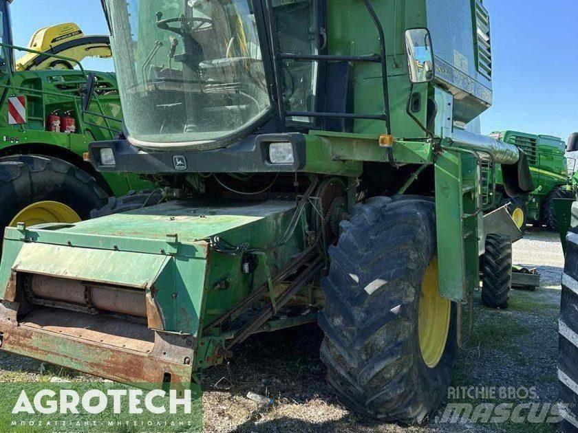 John Deere 1177 Traktorit