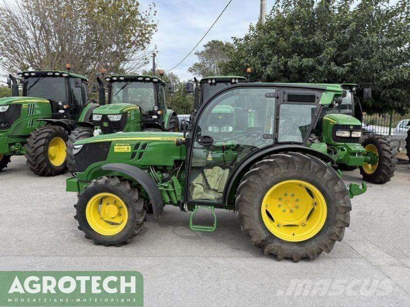 John Deere 5090 GL Traktorit