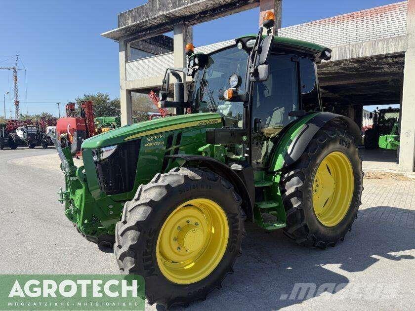 John Deere 5090R Traktorit