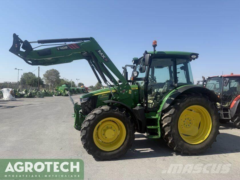 John Deere 5115R Traktorit