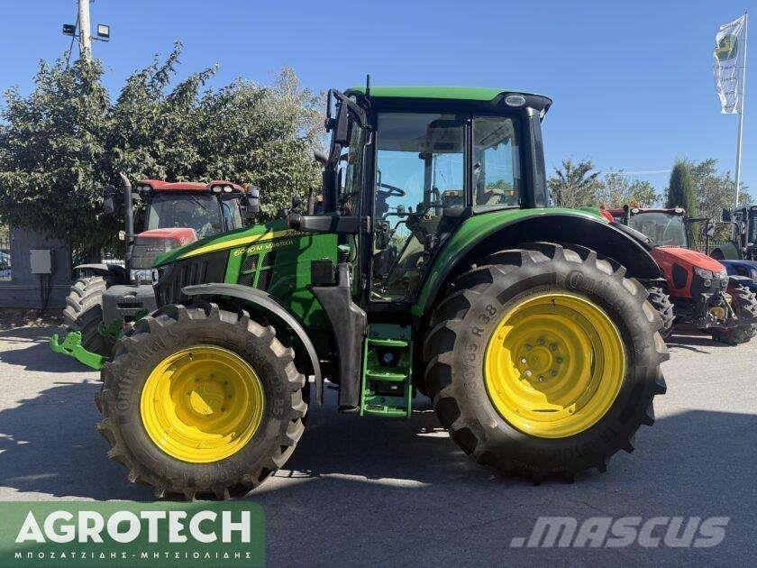 John Deere 6090M Traktorit