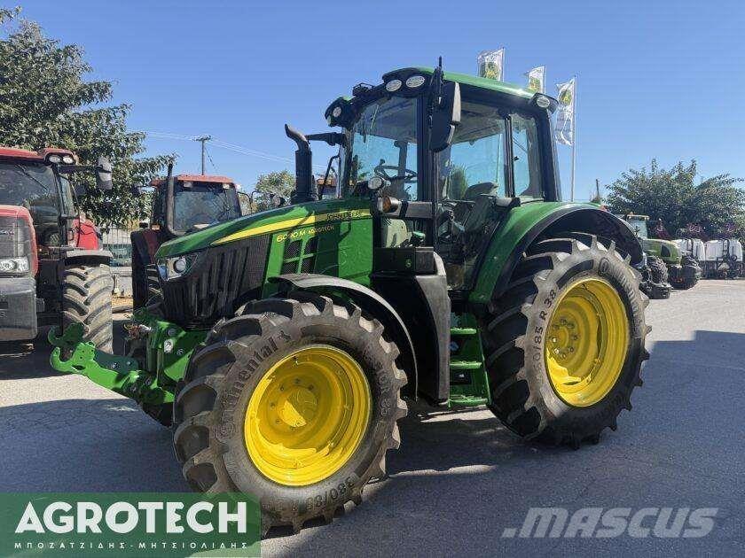 John Deere 6090M Traktorit