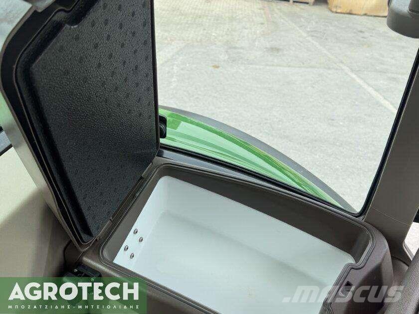 John Deere 6120M Traktorit