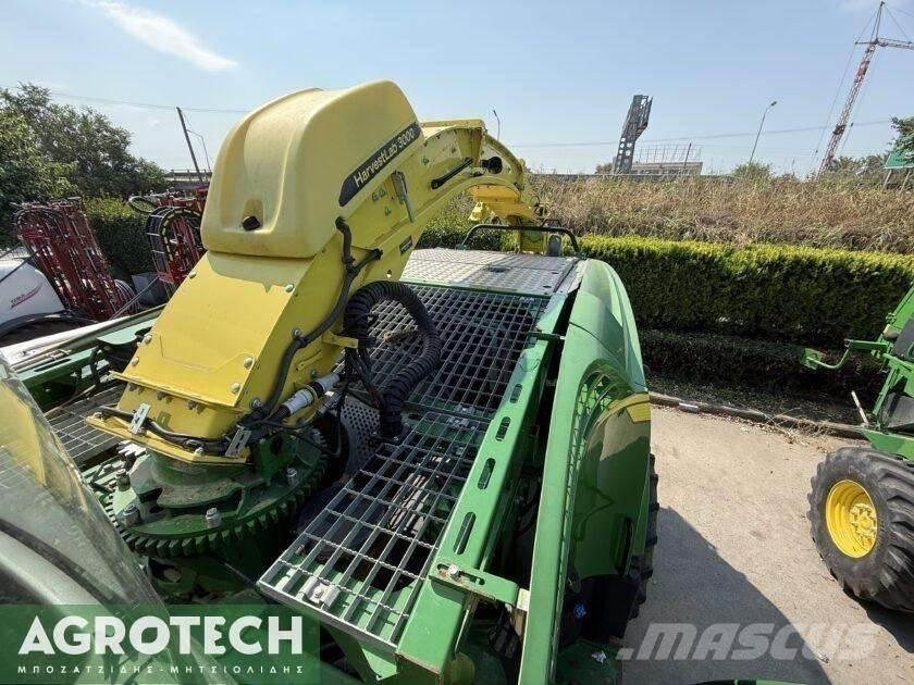 John Deere 8300 Traktorit
