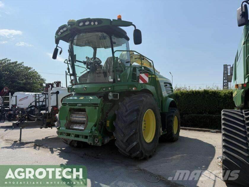 John Deere 8300 Traktorit
