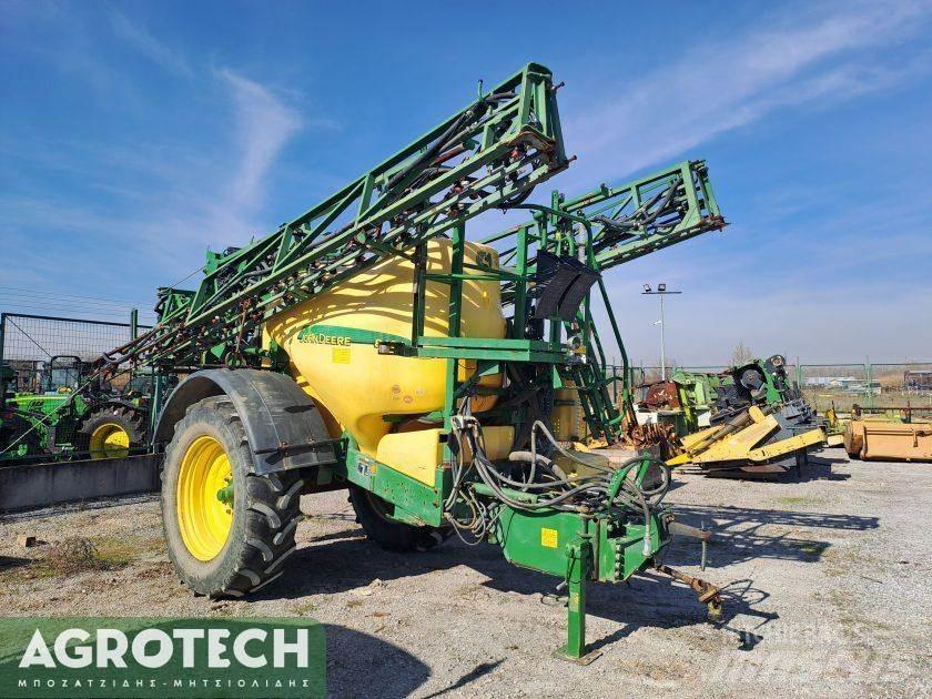 John Deere 840i Traktorit