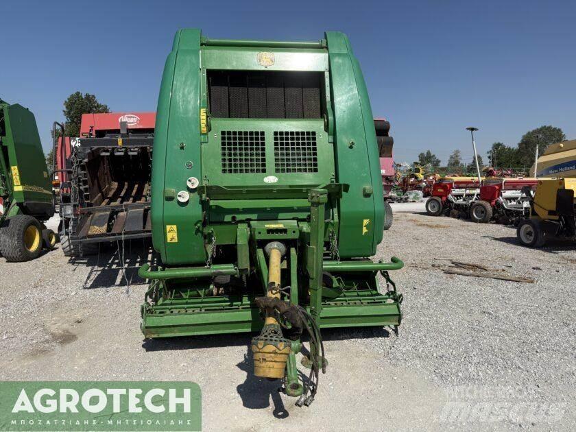 John Deere 864 Pyöröpaalaimet