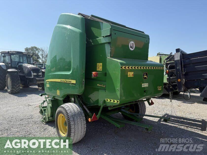 John Deere 864 Pyöröpaalaimet
