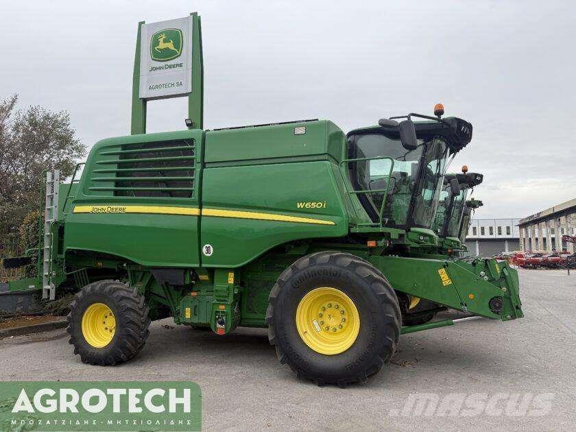 John Deere W650i Traktorit