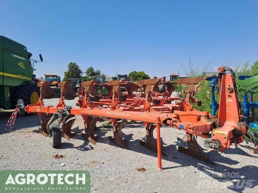 Kuhn MultiMaster 151 Traktorit