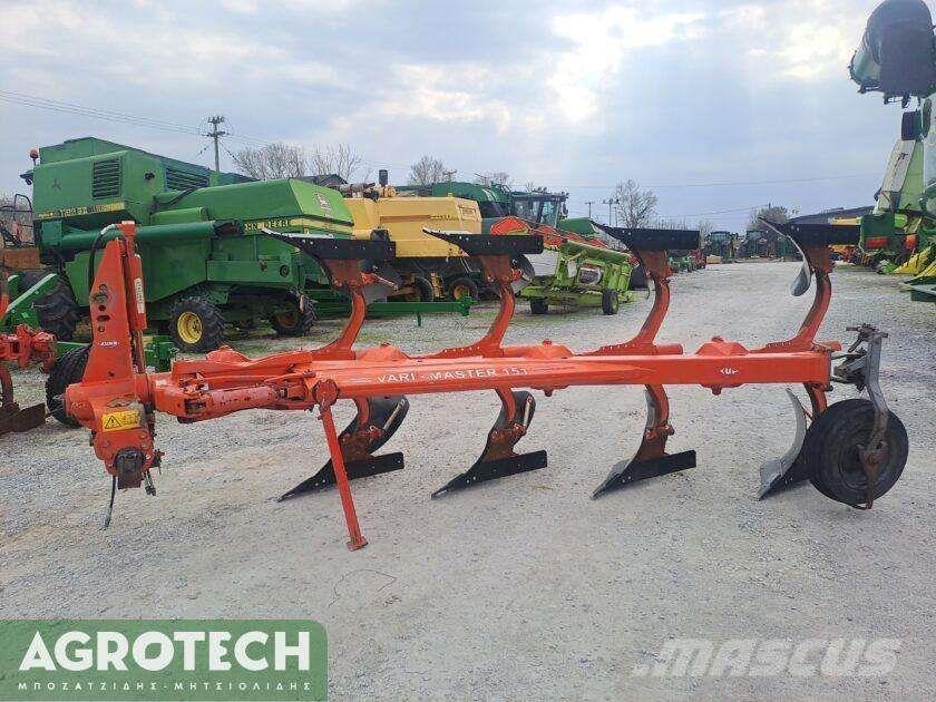 Kuhn VariMaster 151 Traktorit