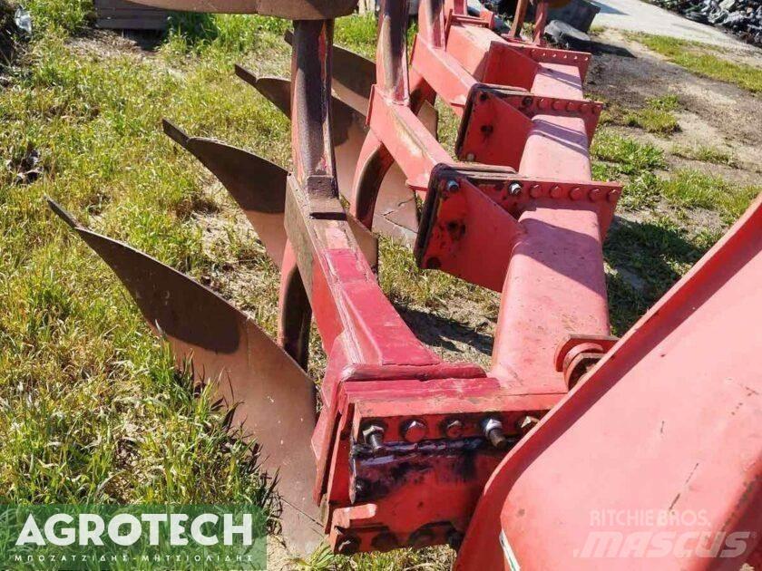 Kverneland 150 B Traktorit