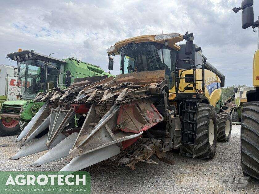 New Holland CX 8070 Traktorit