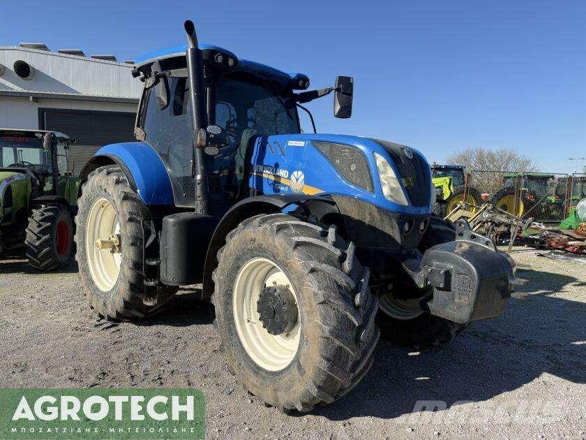 New Holland T7.195S Traktorit