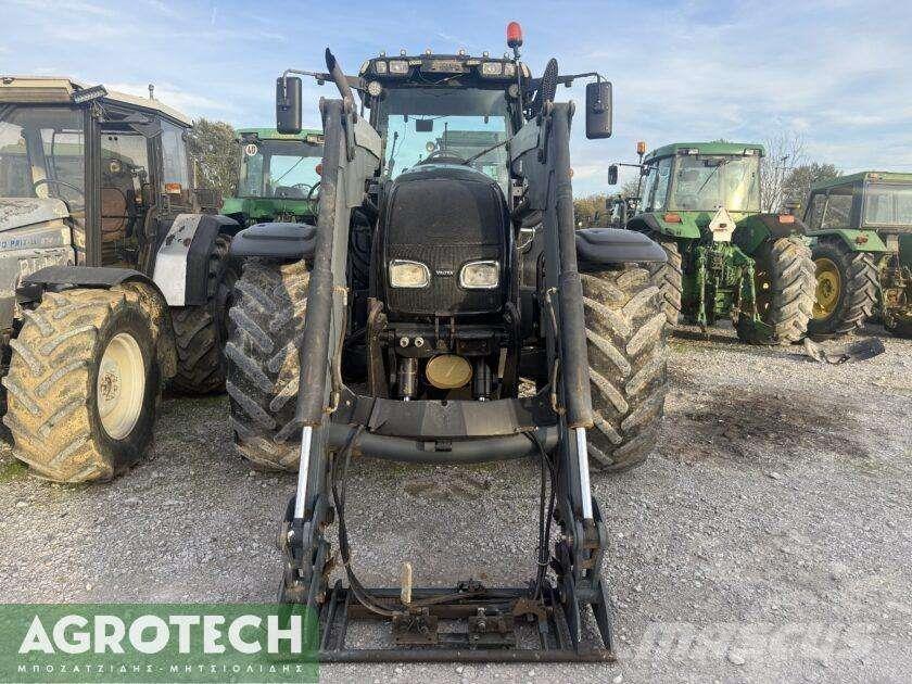 Valtra T 190 Traktorit