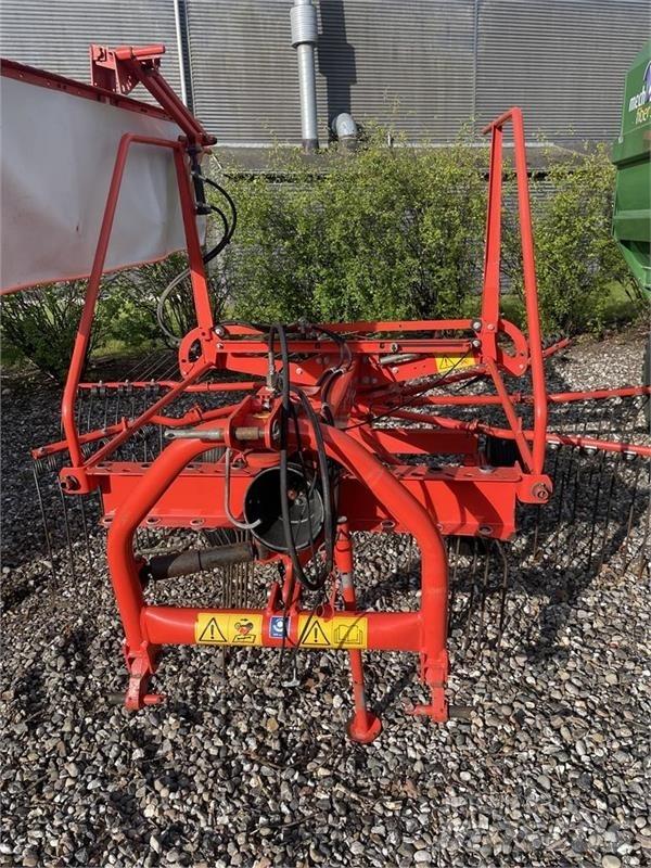 Kuhn GA4121GM Pöyhimet ja haravat