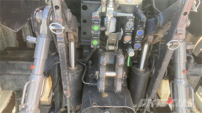 Valtra T130 Traktorit