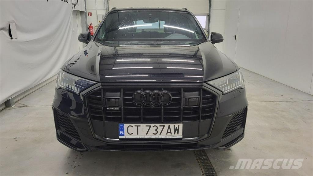Audi Q7 Henkilöautot