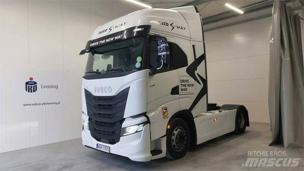 Iveco AS Tractor Units