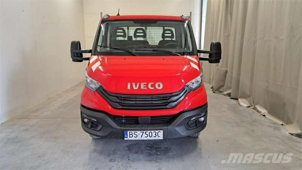 Iveco Daily Pakettiautot
