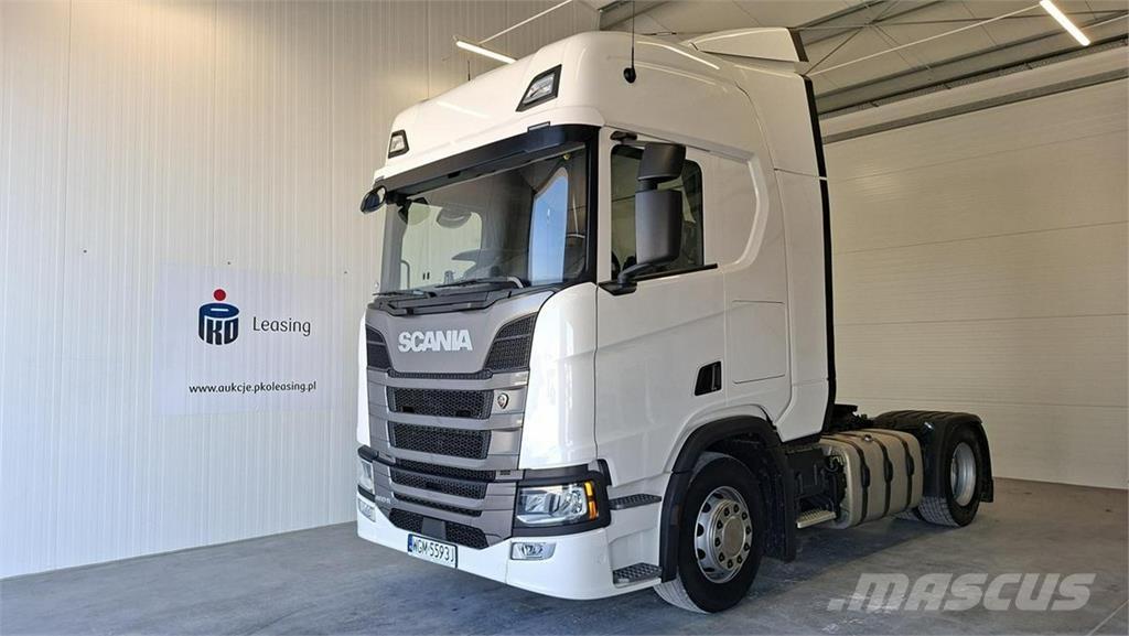 Scania R460 Vetopöytäautot