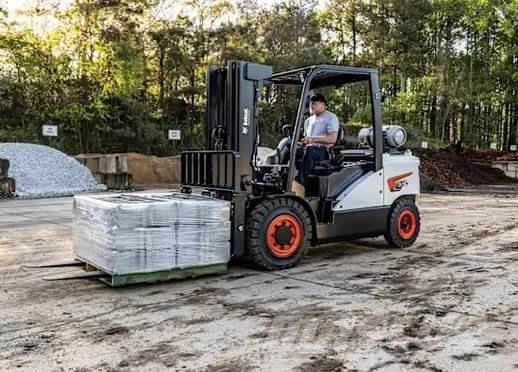 Bobcat G 40 SC-7 Nestekaasutrukit