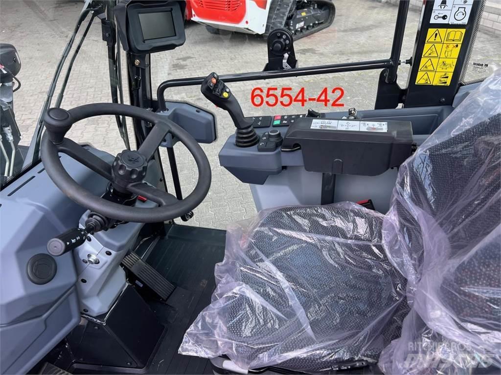 Bobcat L 85 Pyöräkuormaajat
