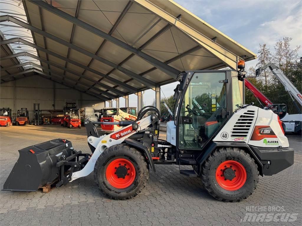 Bobcat L 95 E V Pyöräkuormaajat