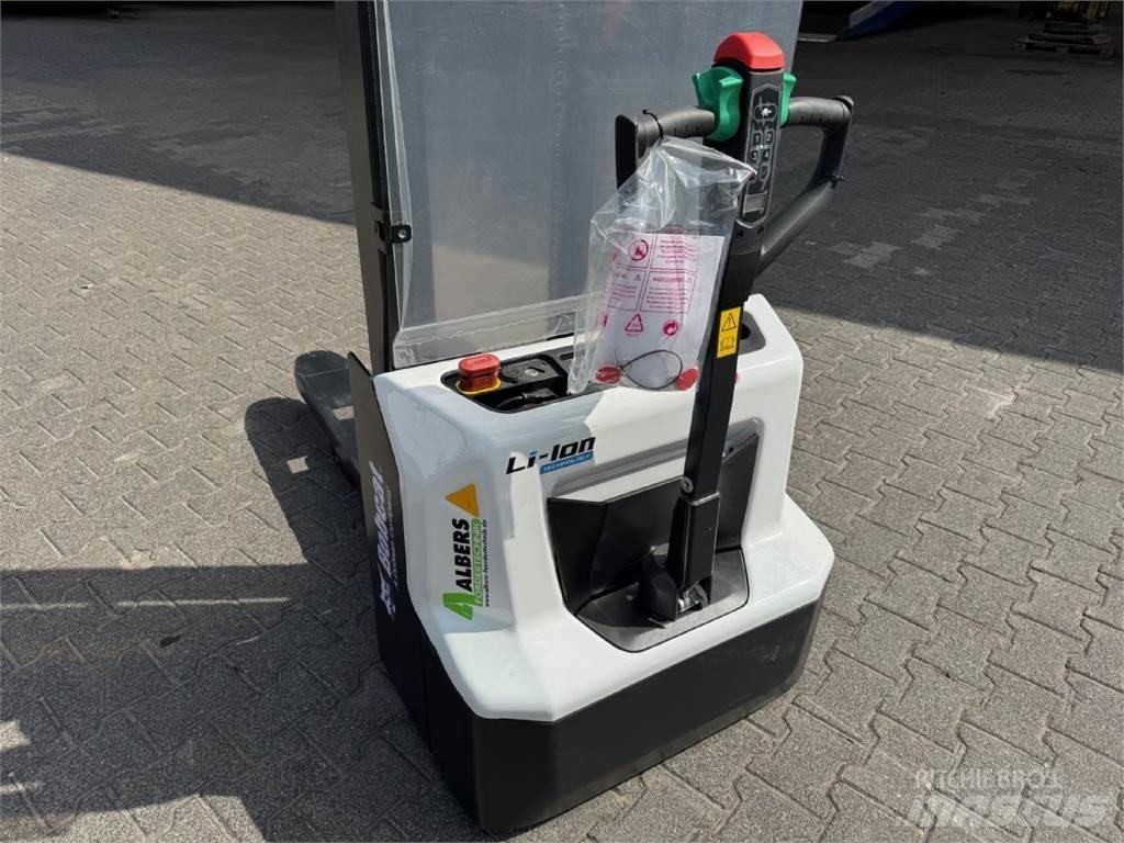 Bobcat LSM 12 N -7 Käyden ajettavat pinoamistrukit