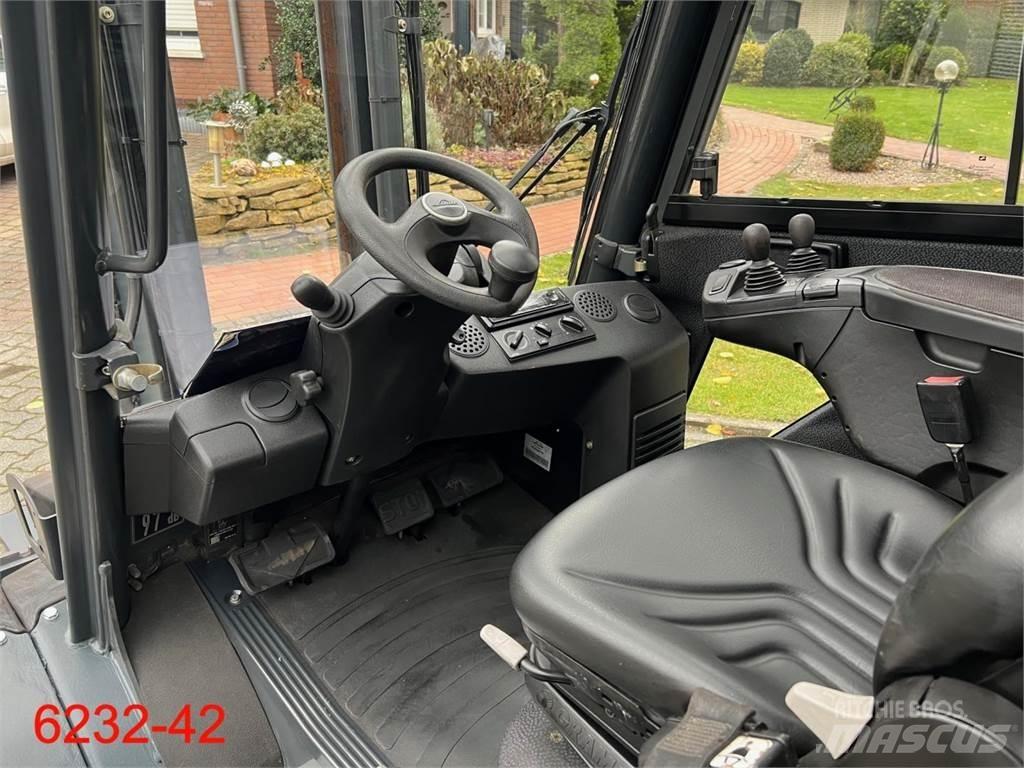Linde H 30 D 02 EVO Dieseltrukit