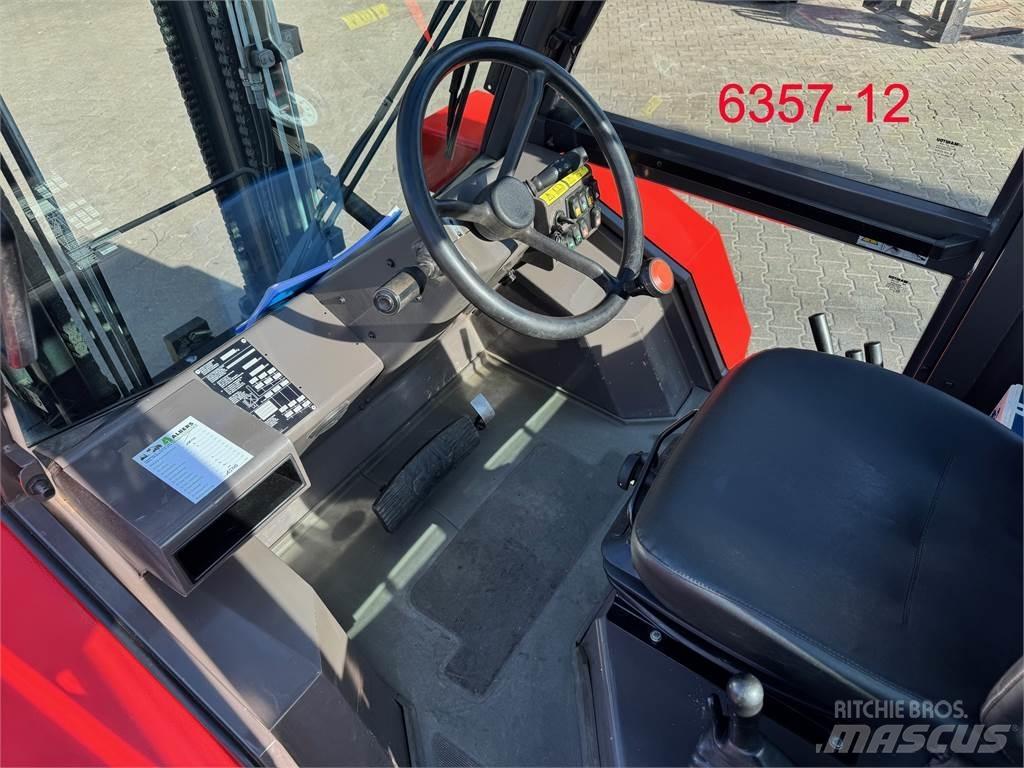 Manitou M 30 - 4 Maastotrukit