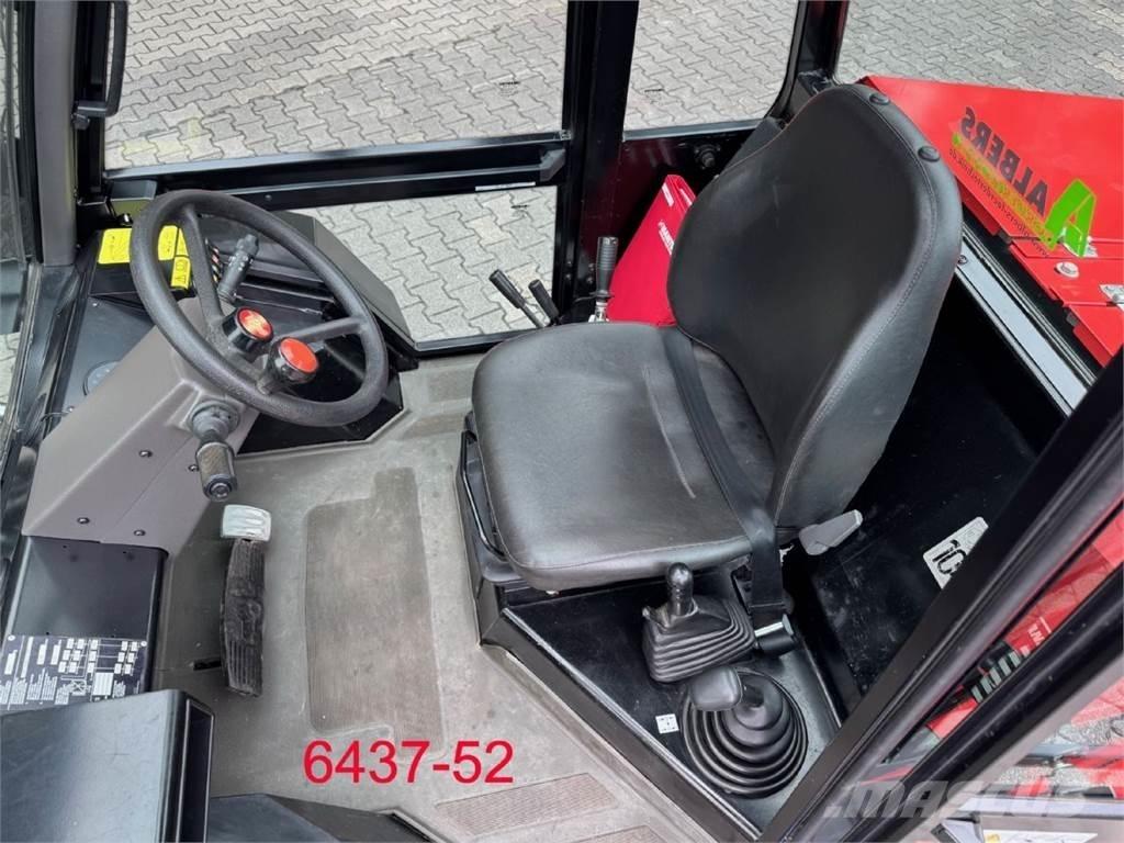 Manitou M 30 - 4 Maastotrukit