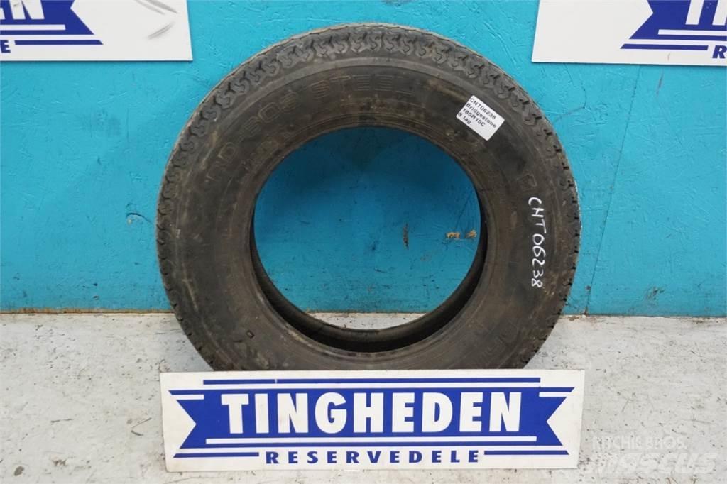  15 185R15C Renkaat ja vanteet
