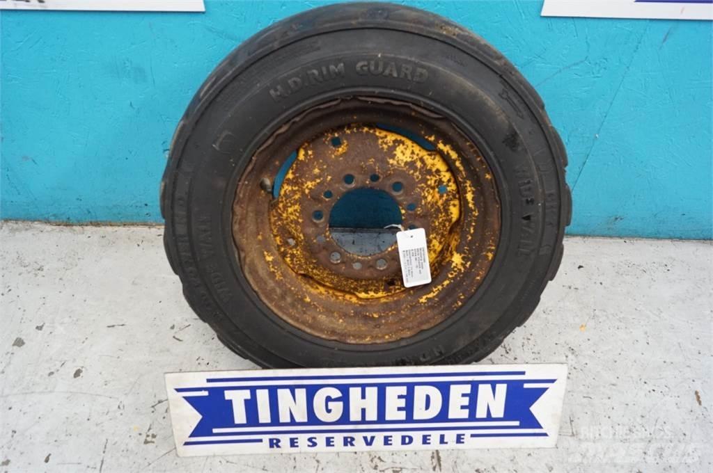  15 27X8.50-15 Tyres, wheels and rims