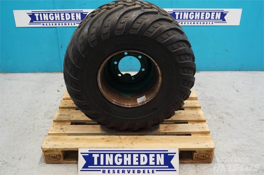  15.5 500/55-15.5 Renkaat ja vanteet