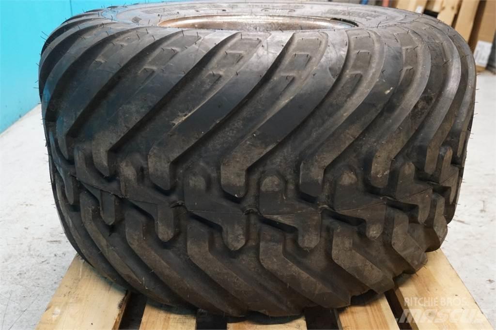  15.5 500/55-15.5 Renkaat ja vanteet