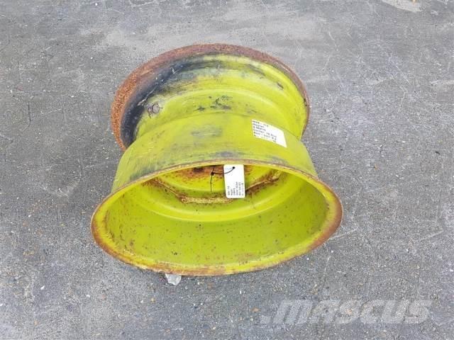 15 9.00X15 Renkaat ja vanteet