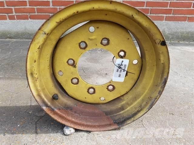  16 5.50FX16 Renkaat ja vanteet