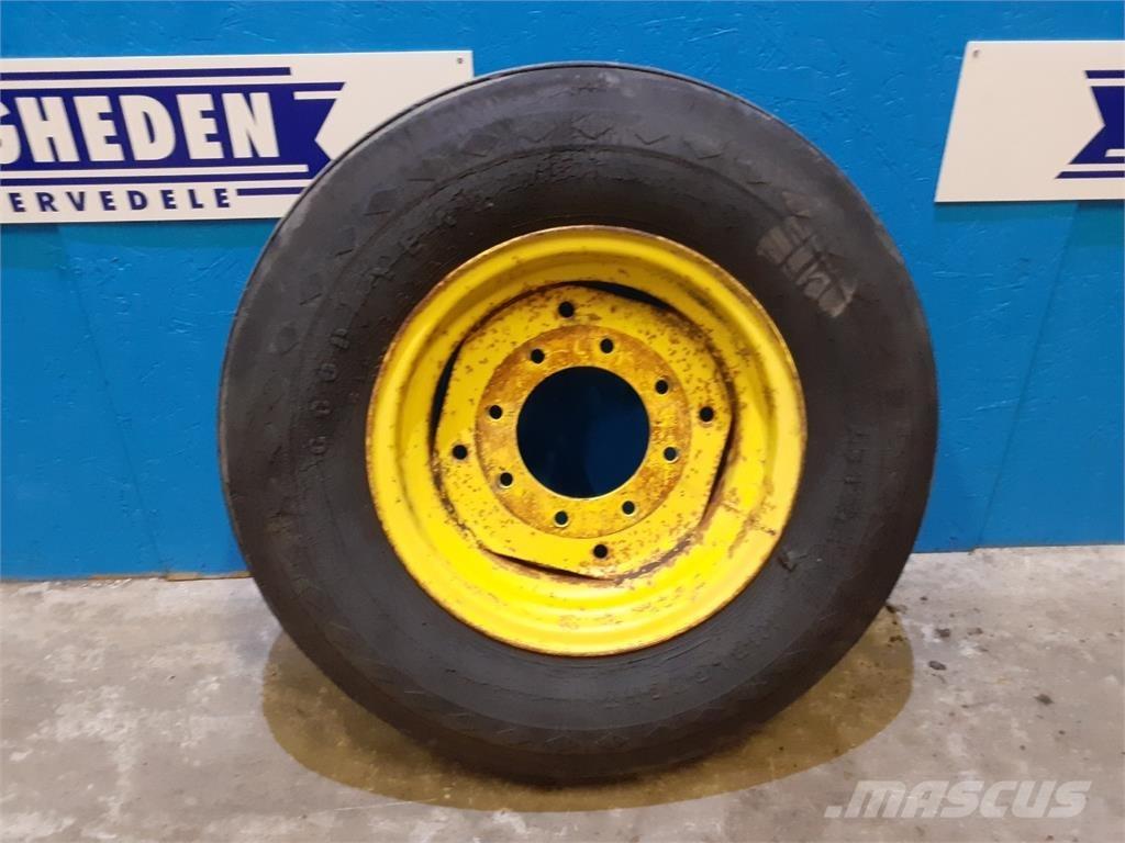  16 7.50-16 Renkaat ja vanteet