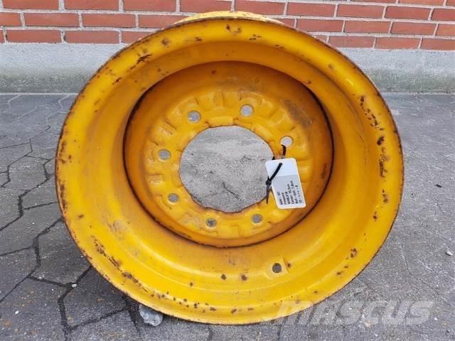  16 WH8LX16 Renkaat ja vanteet