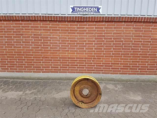  20 5.50FX20 Renkaat ja vanteet
