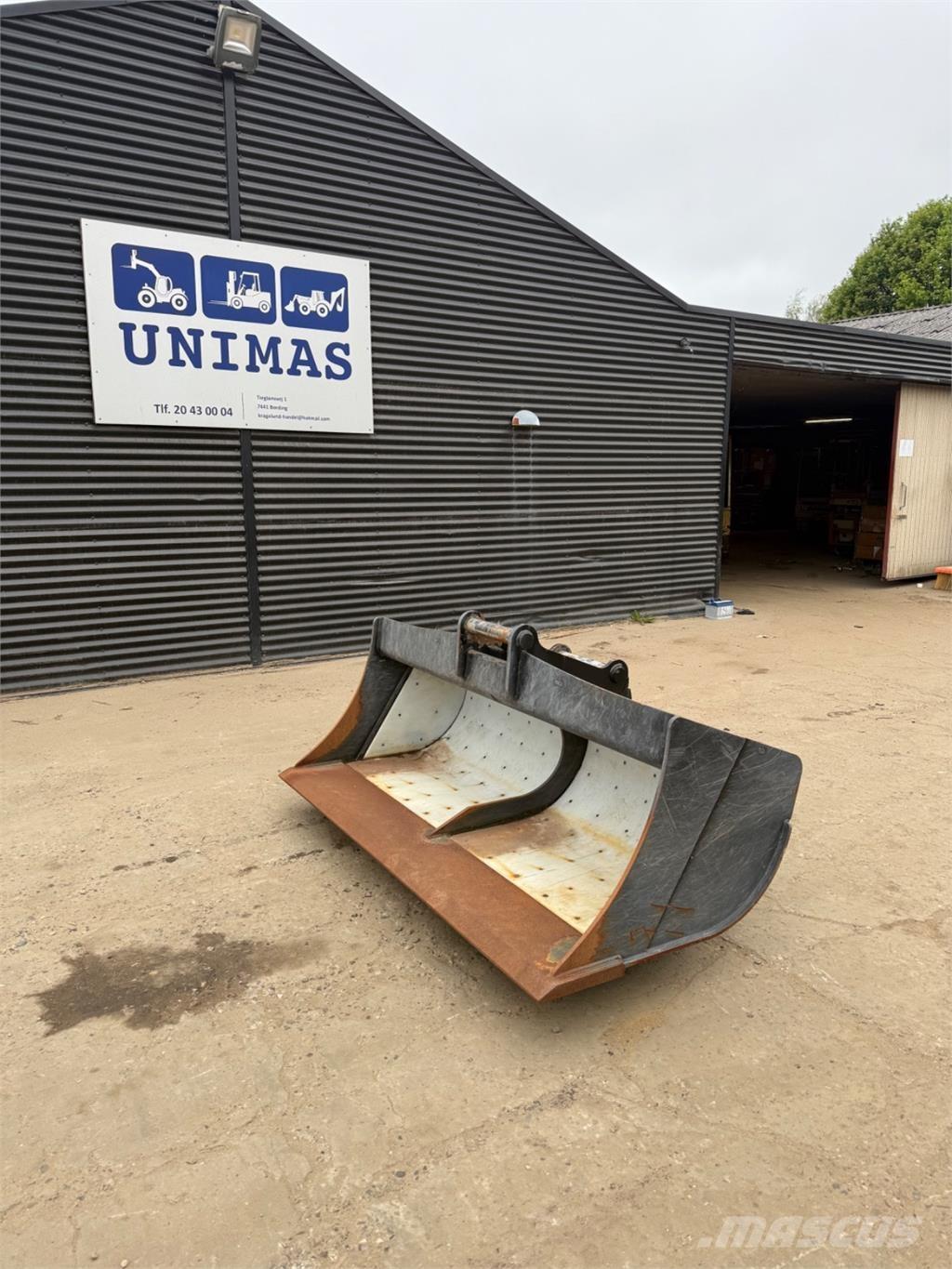  2000mm Buckets