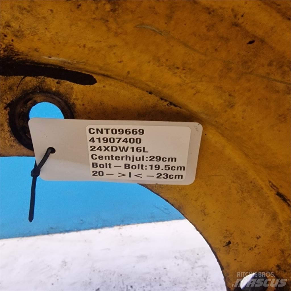  24 24xDW16L Renkaat ja vanteet